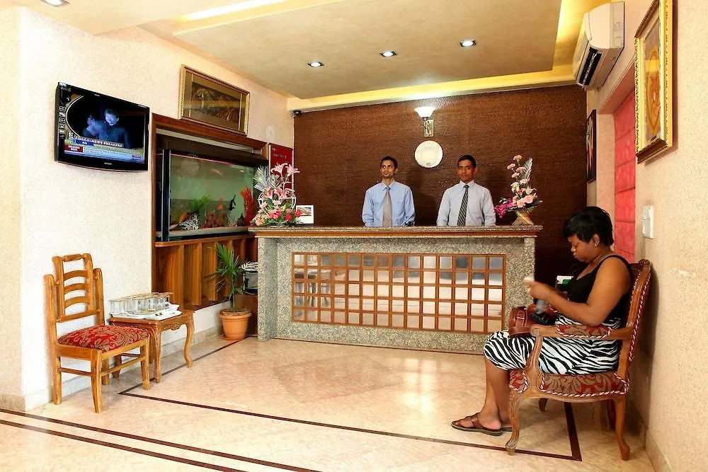 Indira International Inn Nuova Delhi