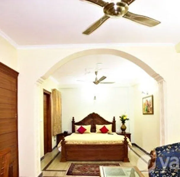 Indira International Inn Nuova Delhi