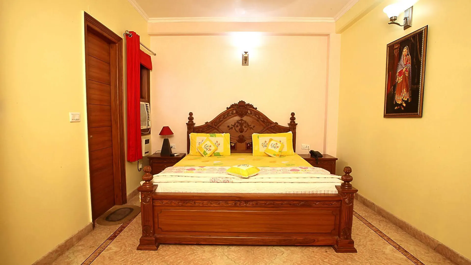 Indira International Inn Nuova Delhi