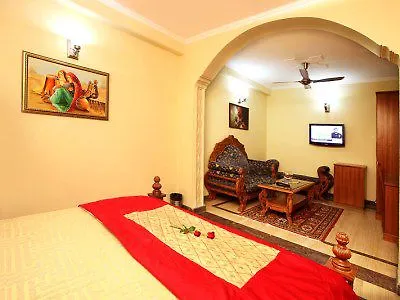 Indira International Inn New Delhi